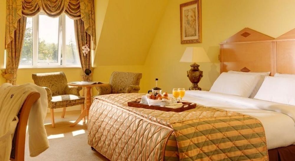 Breaffy Woods Hotel Castlebar Exterior photo